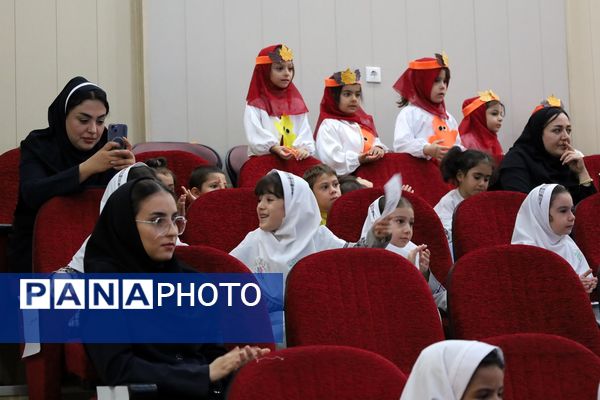 جشن غنچه‌ها در آذربایجان غربی