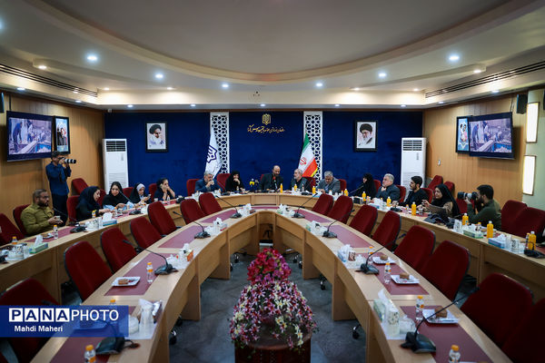 نشست صمیمی رئیس سازمان نوسازی مدارس کشور با اصحاب رسانه