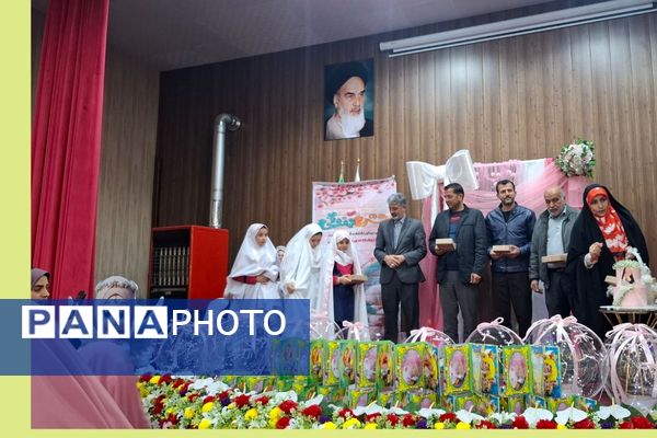 جشن تکلیف دانش آموزان دختر شهرستان ملارد