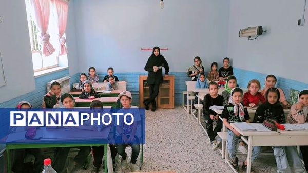 برگزاری اردوی جهادی در روستای قوچ پلنگ شهرستان کاشمر 