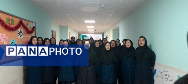 مراسم هفته کتاب و کتابخوانی در دبیرستان فرزانگان استعداد درخشان شهرستان ملارد