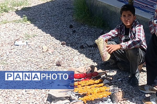 اعزام دانش آموزان پیشتاز  پسر ناحیه ۳ به اردوی مهارتی پیشتازان 