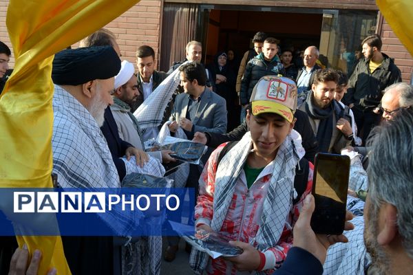 کاروان راهیان نور عازم خطه نور پسران بهارستان‌دو 