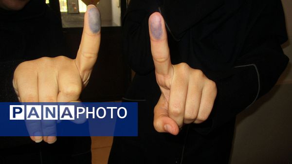 انتخابات شورای دانش‌آموزی دبیرستان شاهد شهید کلانتری ناحیه یک کرج