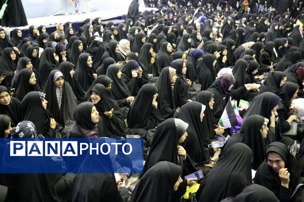 یادواره ملی شهدای دانشگاهی دفاع مقدس ۱۲ روزه در دانشگاه فردوسی مشهد (۱)