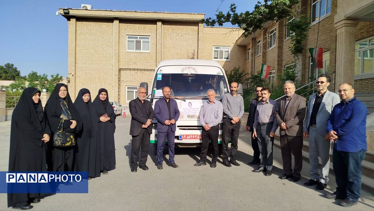 پیوند فرهنگیان استان البرز با آرمانهای امام راحل و رهبر معظم انقلاب در سالروز ارتحال امامخمینی (ره)