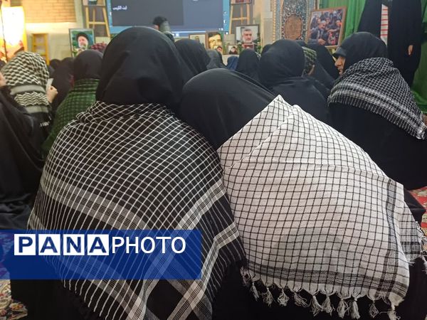 مراسم معنوی اعتکاف در مجموعه رستگاران شهرستان برخوار  