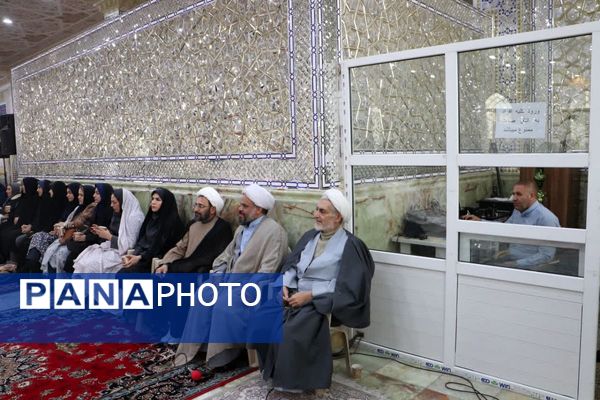 مراسم جشن تکلیف250 دانش آموز شهر صفادشت