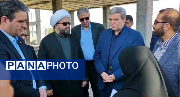  بازدید رئیس سازمان بهزیستی کشور از پروژه نهضت ملی مسکن مددجویان بهزیستی در کاشمر 