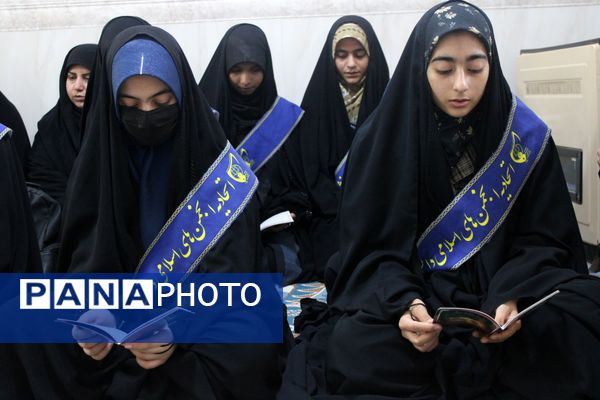 لشگر فرشتگان امید جاری در شهر 