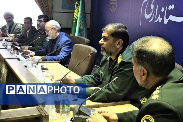 نشست شورای هماهنگی آیین وداع و خاکسپاری شهدای گمنام در قم