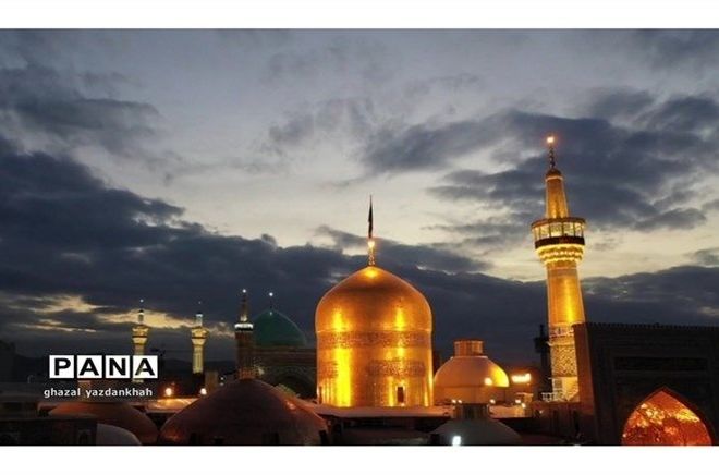 تبریک متفاوت دانش‌آموزان مدرسه پاینده به مناسبت میلاد امام‌رضا(ع)