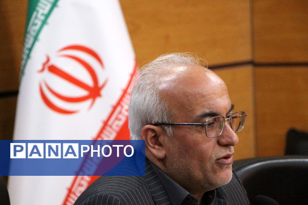 نشست خبری رئیس دانشگاه آزاد اسلامی یزد با اصحاب رسانه