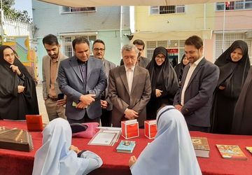 آیین رونمایی از دفتر شورای معلمان در مدرسه تراز شهید جواهری 