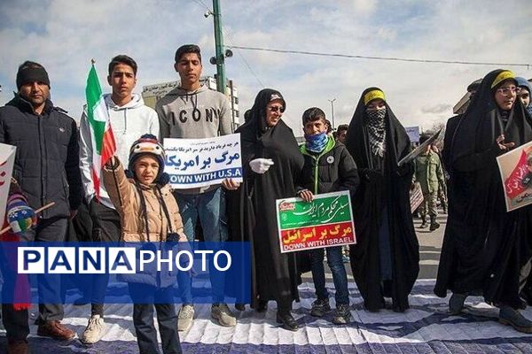 راهپیمایی باشکوه ۲۲ بهمن در کرمانشاه 