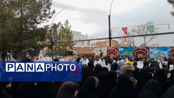 دهه نودی‌ها به عشق امام زمان (عج) در میدانند