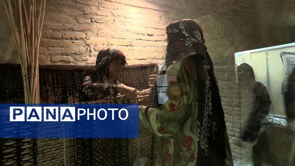 فلک‌الافلاک میزبان دانش‌آموزان‌دبیرستان‌ریحانه