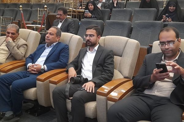  گردهمایی مدیران مدارس ناحیه ۷ در مشهد