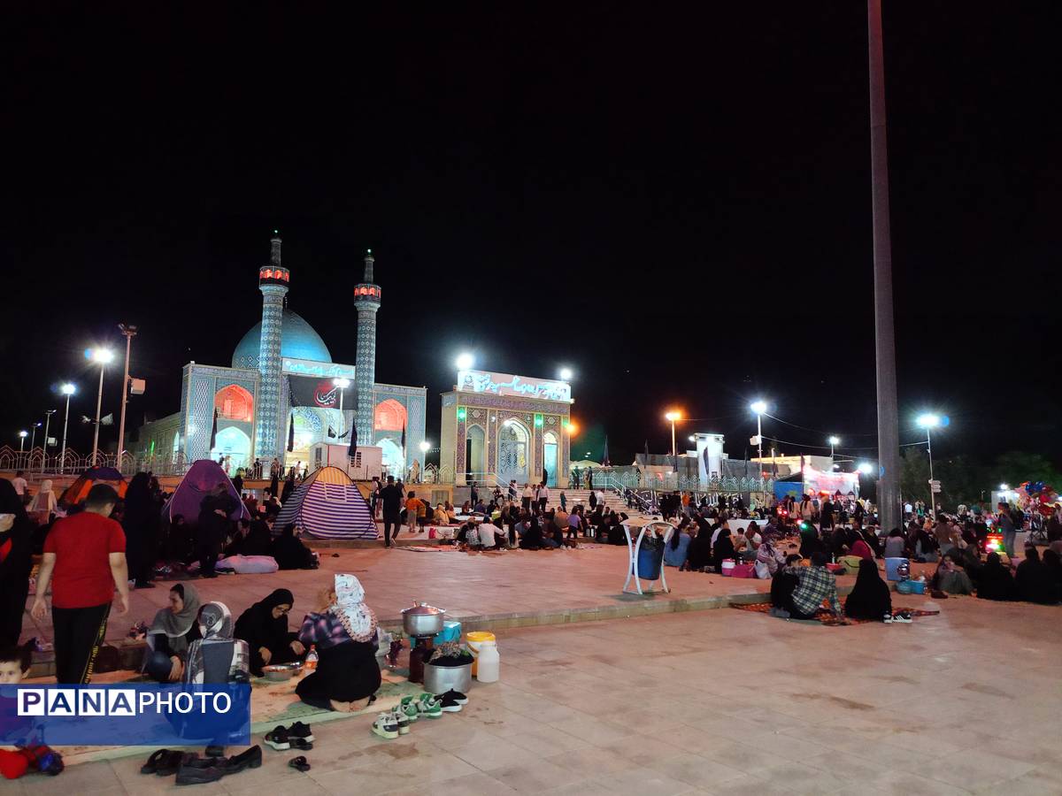 تابستان و شور و شوق مسافران در کاشمر