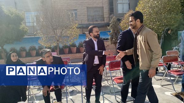 مشعل المپیاد ورزشی ناحیه ۷ در دبستان شهدای راه آهن روشن شد