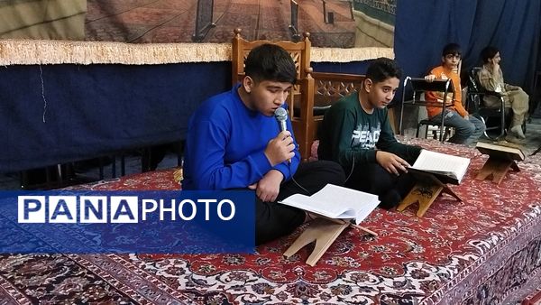 دم دمای اذان و قرائت آیاتی چند از قرآن 