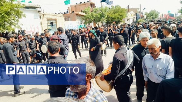 تعزیه خوانی و زنجیر زنی در روستای بزرگ فدیشه نیشابور