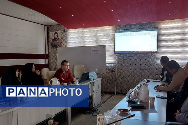 کارگاه آموزش اتوماسیون آی کن در اداره آموزش و پرورش کهریزک