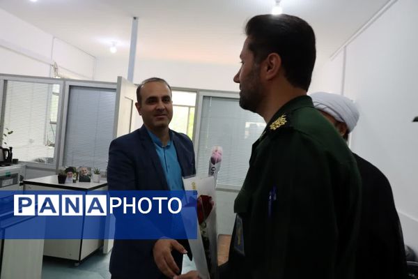 قدردانی ناحیه مقاومت سپاه سیدالشهدا (ع) شهرستان اسلامشهر از فرهنگیان این شهرستان