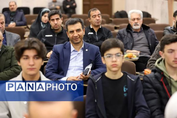 آیین بهره‌برداری از پروژه‌های عمرانی مرکز آموزشی استعدادهای درخشان شهید مدنی تبریز