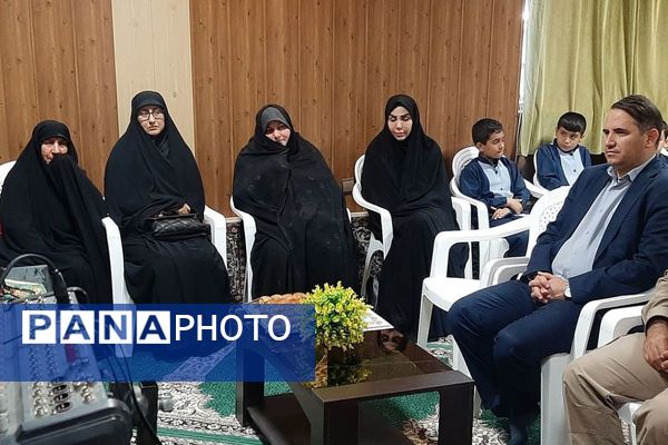 برگزاری یادواره شهدای اقتدار با محوریت خانواده‌های شهید ابوالفضل صفری‌علمدار و شهید سعید قره‌داغی در اسلامشهر