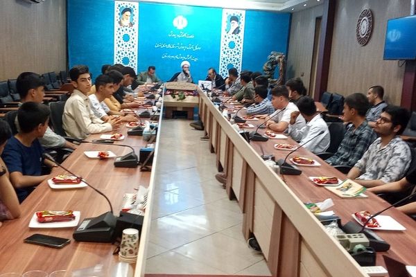تجلیل از دانش‌آموزان اتحادیه انجمن‌های اسلامی در بهارستان‌۲