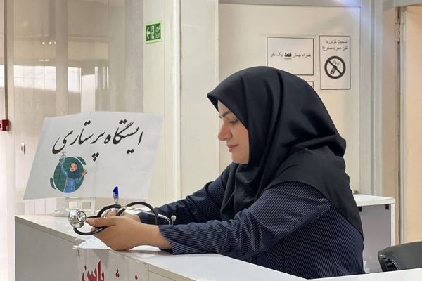 زائران اربعین آب و مایعات حاوی الکترولیت مصرف کنند و از نوشیدنی‌های شیرین بپرهیزند