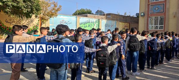 جشن آغاز سال تحصیلی جدید در مدرسه شهدای فرهنگی شهرستان شیروان