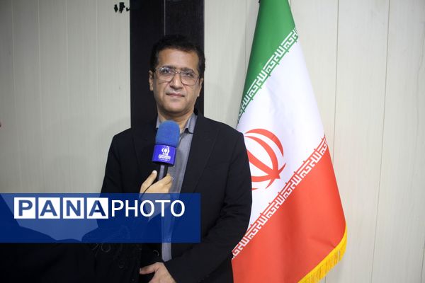 نشست مدیرکل آموزش و پرورش استان با همکاران معاونت پرورشی و فرهنگی 