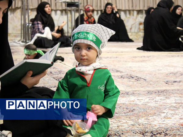 گهواره‌های عاشورایی و لالایی مادران همنوا با کودکان شهید