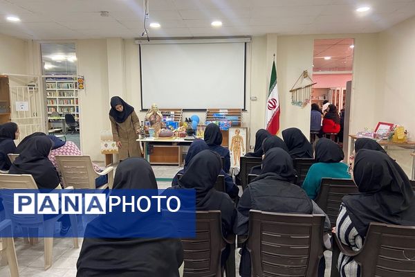  اردوی علمی در پژوهش سرای دانش آموزی بصیرت