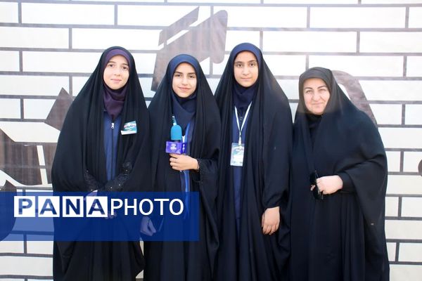 راهپیمایی یوم الله ۱۳ آبان در سمنان