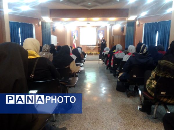 پکارگاه آموزشی ویژه خبرنگاران پانا در دبیرستان آرمینه مصلی نژاد ناحیه ۶ 