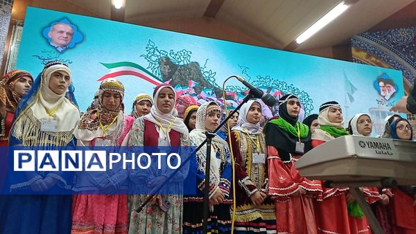 آئین افتتاح بیست و چهارمین اردوی عشایری دانشآموزان دختر سراسر کشور در مشهد