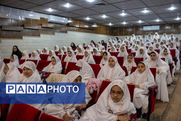 برگزاری جشن روزه‌اولی‌ها برای دانش‌آموزان دختر شهرستان محلات