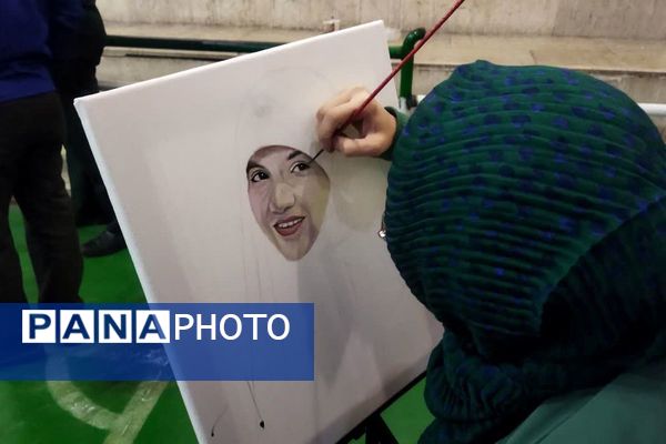 برپایی غرفه‌های اقتصاد مقاومتی؛ نماد شکوفایی و هم‌افزایی در هفته بسیج