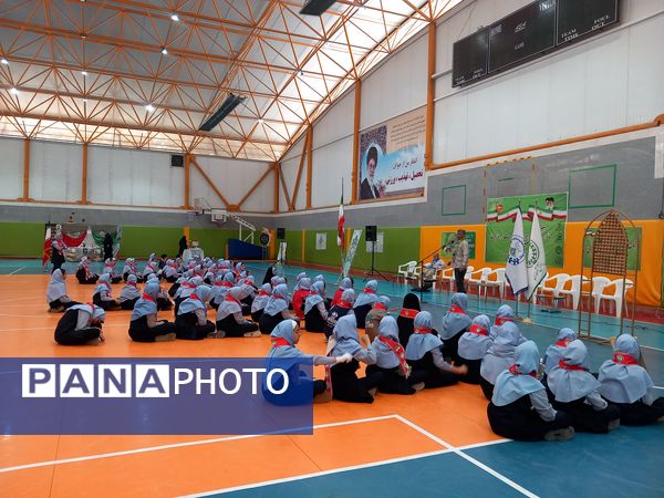 مانور تشکیلاتی سالروز تاسیس سازمان دانش آموزی به میزبانی ناحیه 6