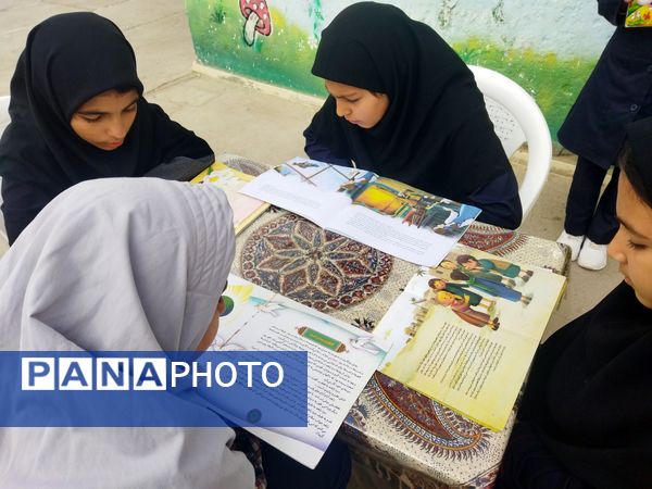 زنگ کتاب و کتابخوانی در مدرسه شهید نجفی فدافن به صدا درآمد