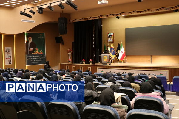 کارگاه آموزشی مهارتی دانش‌آموزان دختر نواحی پنجگانه تبریز در محیط خارج از مدرسه