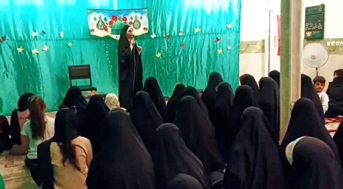 کتاب «من ادواردو نیستم» مهمان جشن میلاد پیامبر(ص) در هیئت دخترانه ریحانه‌الزهرا تبریز