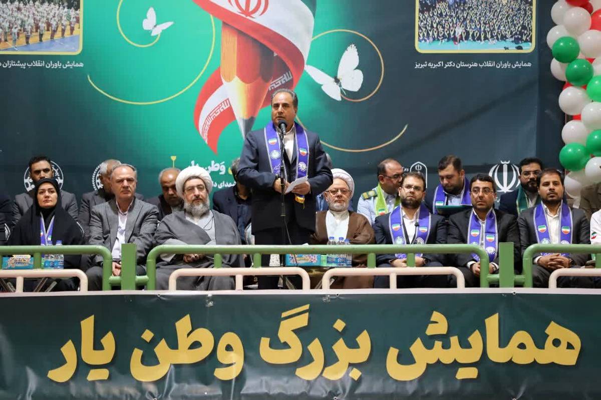 رسالت تعلیم و تربیت در پرورش نسلی مؤمن، دانا و مسئولیتپذیر است