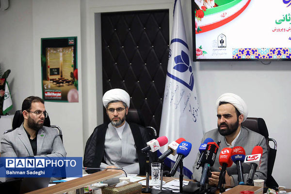  نشست خبری رئیس  کمیته فرهنگیان و دانش‌آموزی ستاد دهه فجر انقلاب اسلامی 