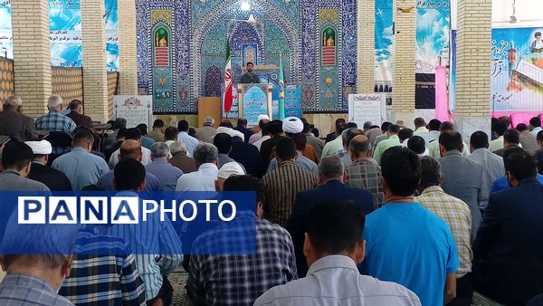 تقدیر از برگزیدگان مسابقات فرهنگی هنری حاجی‌آباد