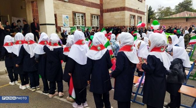 آغاز راهی به وسعت ایثار؛ شکوفه‌های اسکو در مدرسه خیری علیزاده استقبال شدند