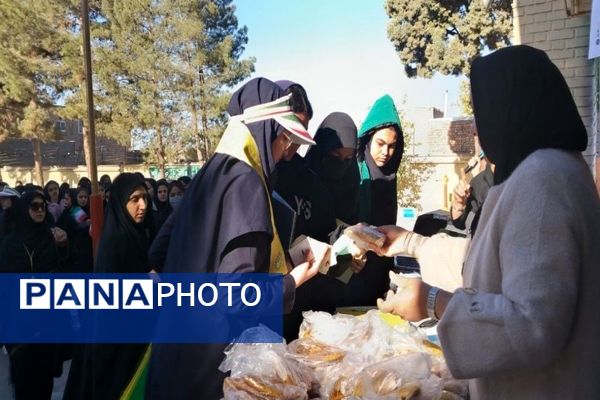 گرامیداشت ۱۳آبان ماه  در مدرسه شهید مجید دهنوی  نیشابور